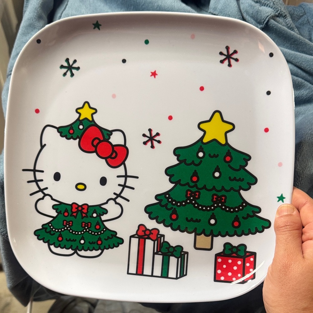 Hello Kitty Christmas Plate
